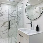 Exclusive Amsterdam Stay Modern Luxury & Comfort